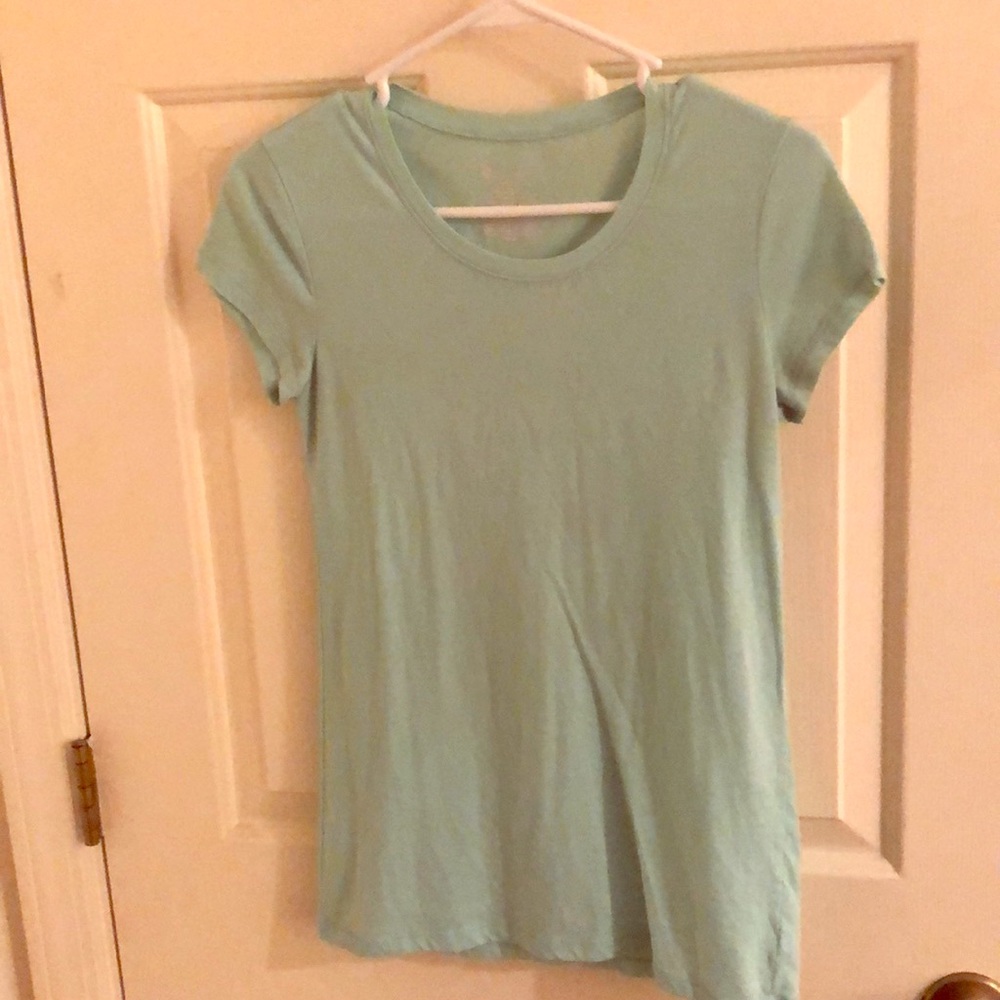 Tee shirt